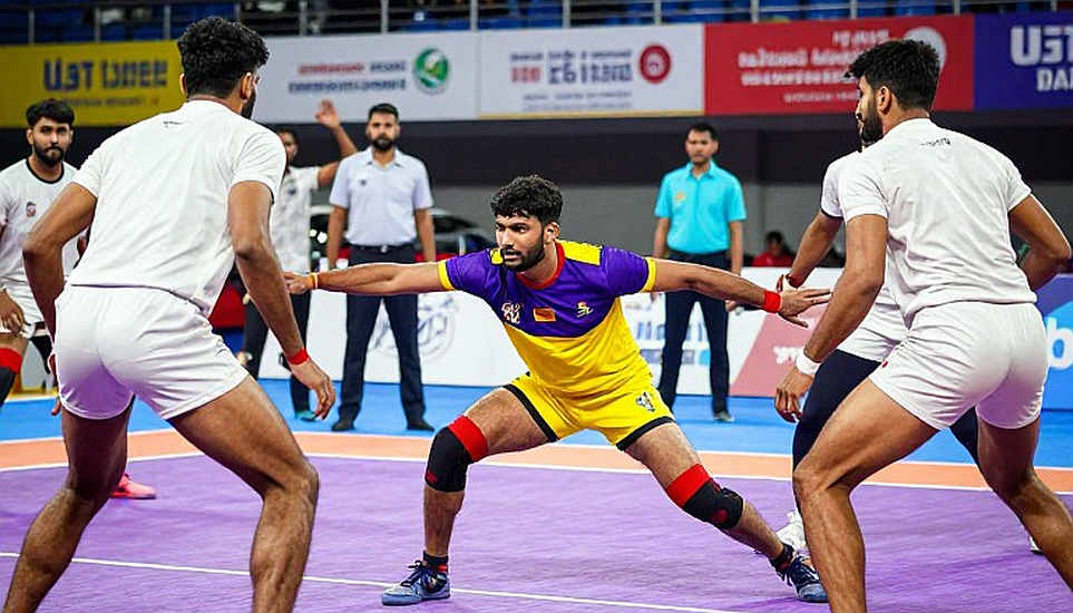 अहमदाबाद का स्कोरबोर्ड झूठ बोलेगा: कॉमनवेल्थ चैंपियनशिप में भारत का असली इम्तिहान इंग्लैंड नहीं, उसका अपना रोटेशन है